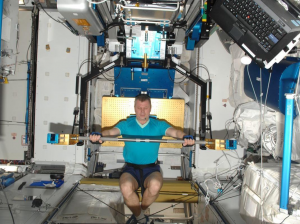 На РОС появится первый отечественный силовой тренажер для космонавтов